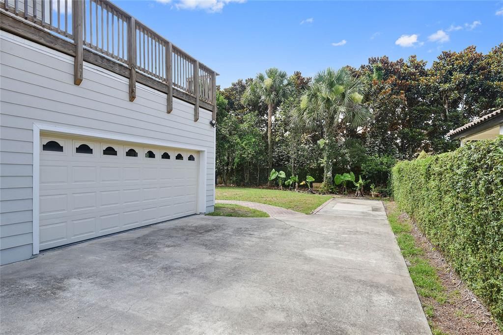 For Rent: $4,950 (4 beds, 2 baths, 2406 Square Feet)