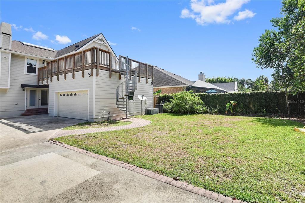 For Rent: $4,950 (4 beds, 2 baths, 2406 Square Feet)