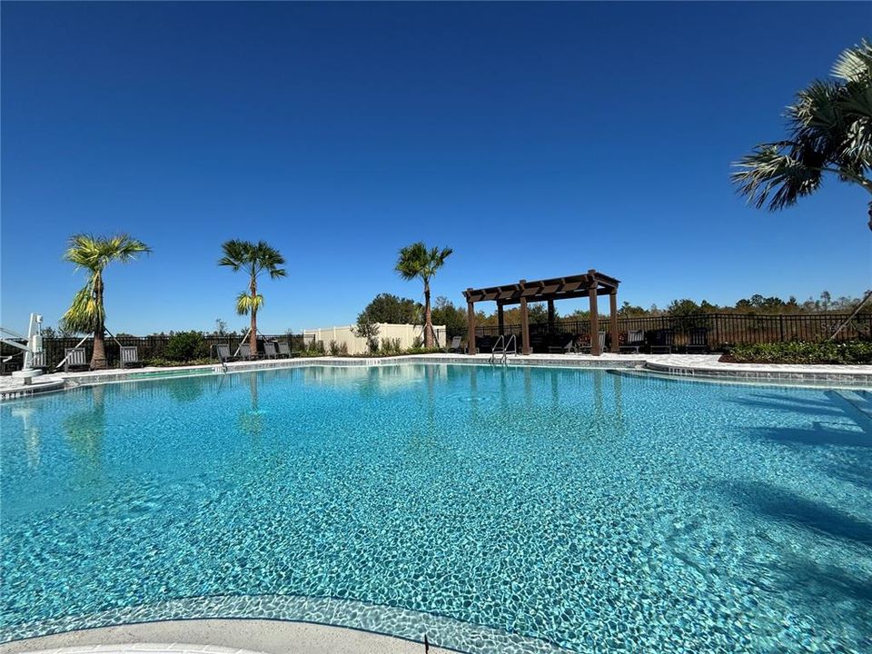 En Renta: $2,300 (3 camas, 2 baños, 1463 Pies cuadrados)