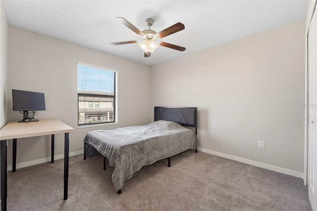 待售: $314,999 (3 贝兹, 2 浴室, 1642 平方英尺)