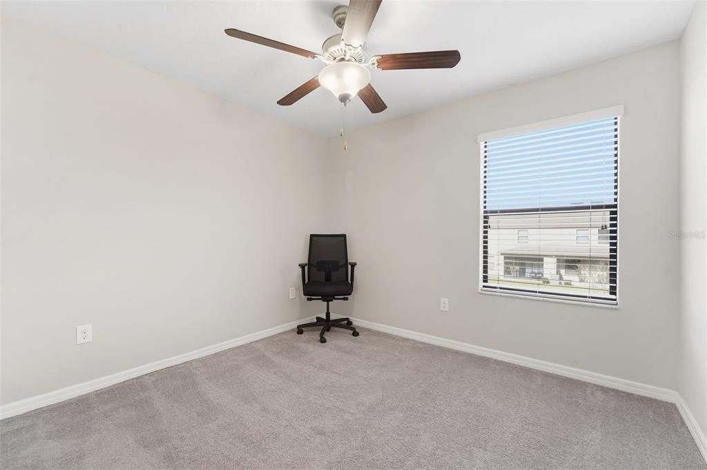 待售: $314,999 (3 贝兹, 2 浴室, 1642 平方英尺)