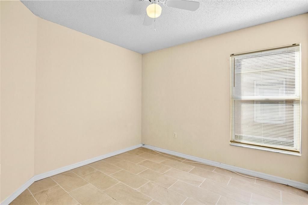 Active With Contract: $339,900 (3 beds, 2 baths, 1364 Square Feet)