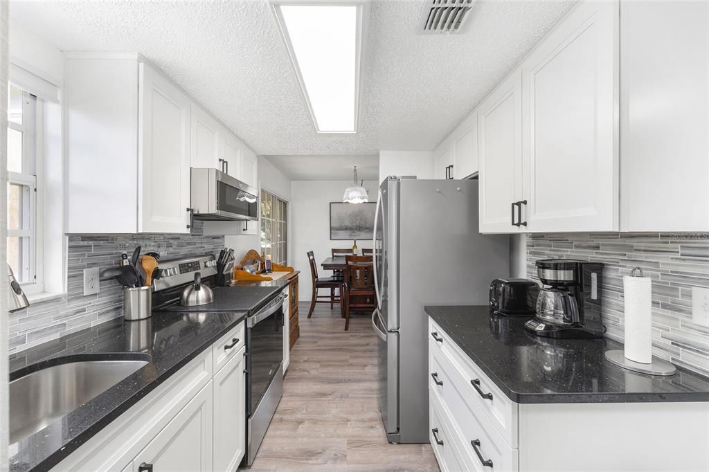 En Venta: $125,000 (2 camas, 2 baños, 840 Pies cuadrados)