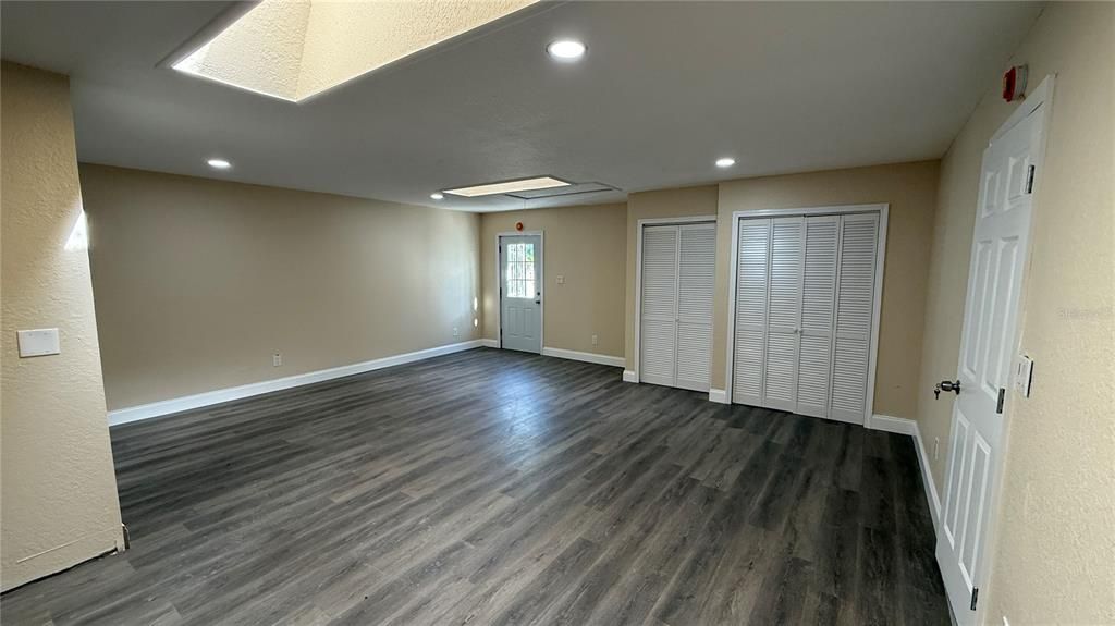 For Rent: $8,500 (6 beds, 3 baths, 2888 Square Feet)