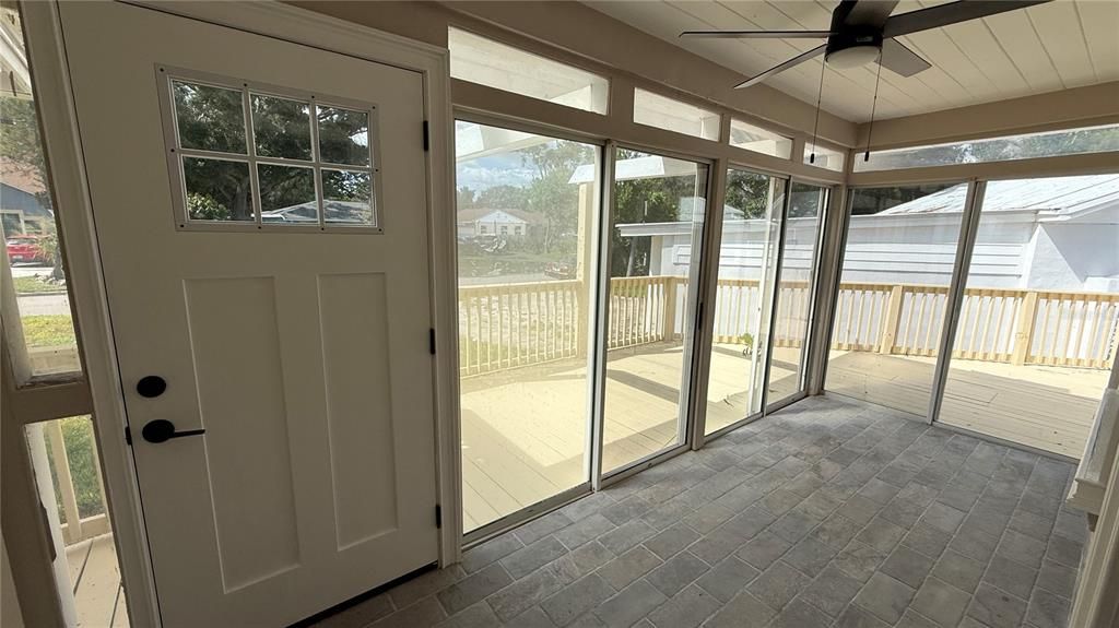 For Rent: $8,500 (6 beds, 3 baths, 2888 Square Feet)