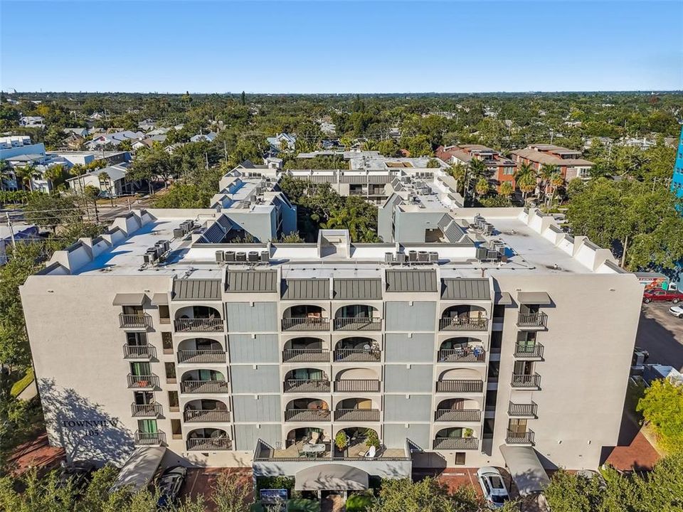 出租: $2,600 (2 贝兹, 2 浴室, 1100 平方英尺)