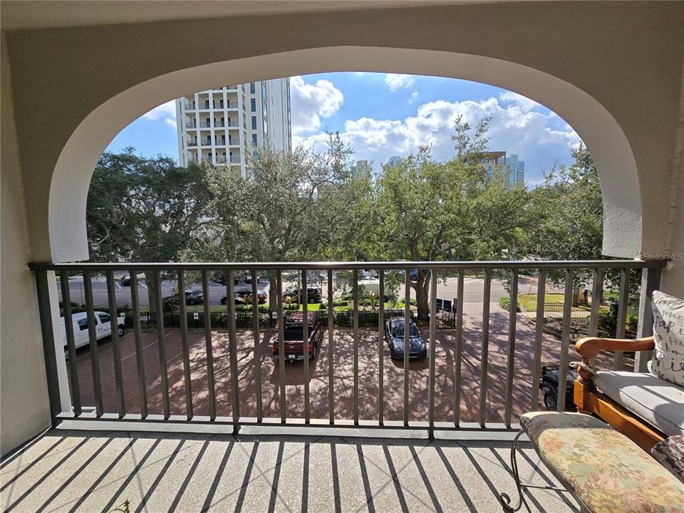 出租: $2,600 (2 贝兹, 2 浴室, 1100 平方英尺)