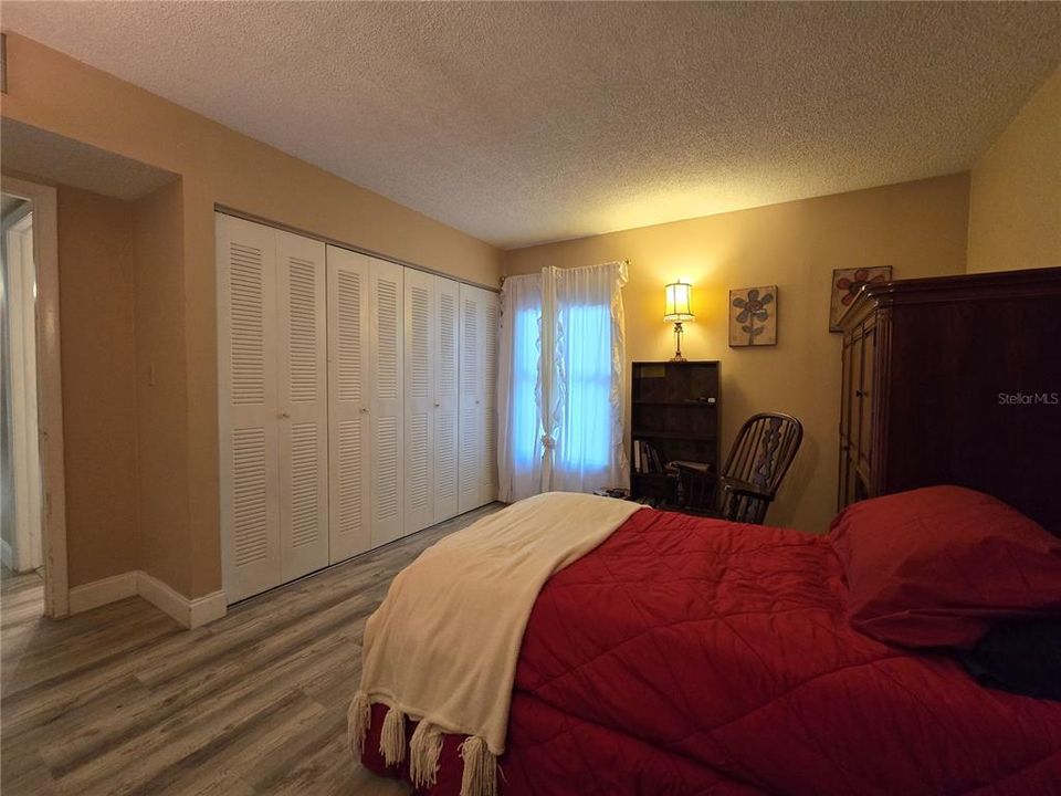 出租: $2,600 (2 贝兹, 2 浴室, 1100 平方英尺)