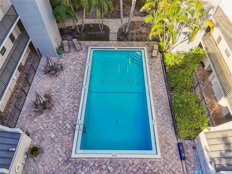 出租: $2,600 (2 贝兹, 2 浴室, 1100 平方英尺)