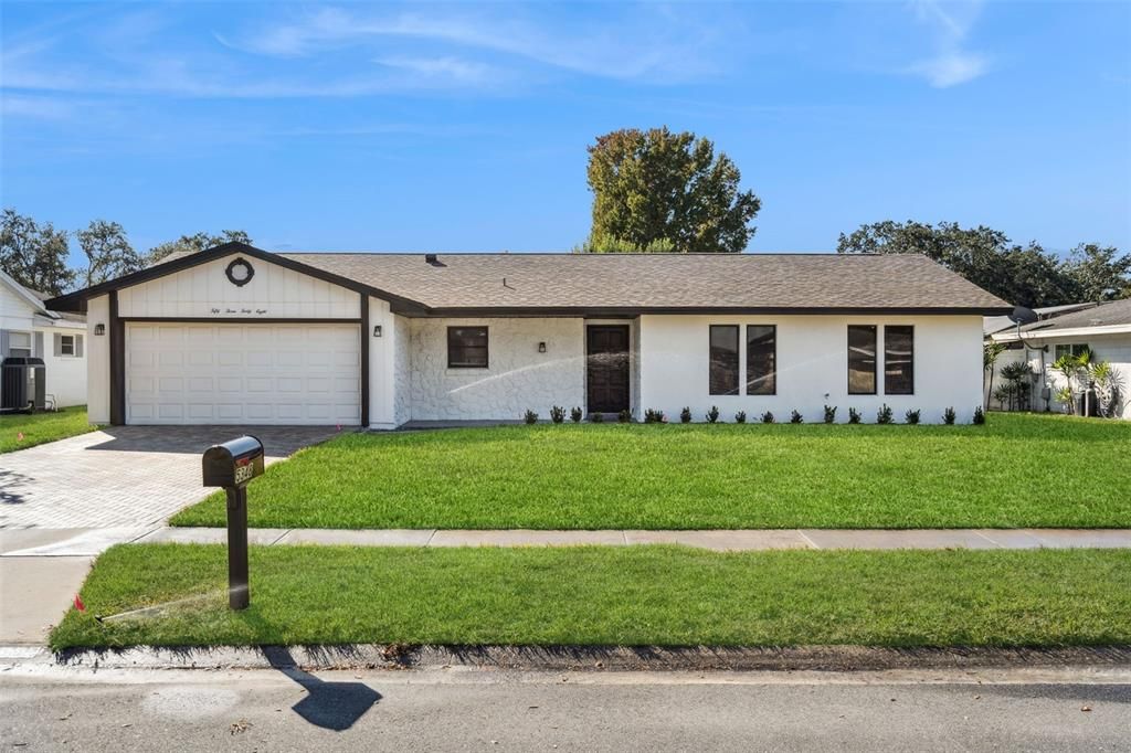 En Venta: $465,000 (3 camas, 2 baños, 1353 Pies cuadrados)