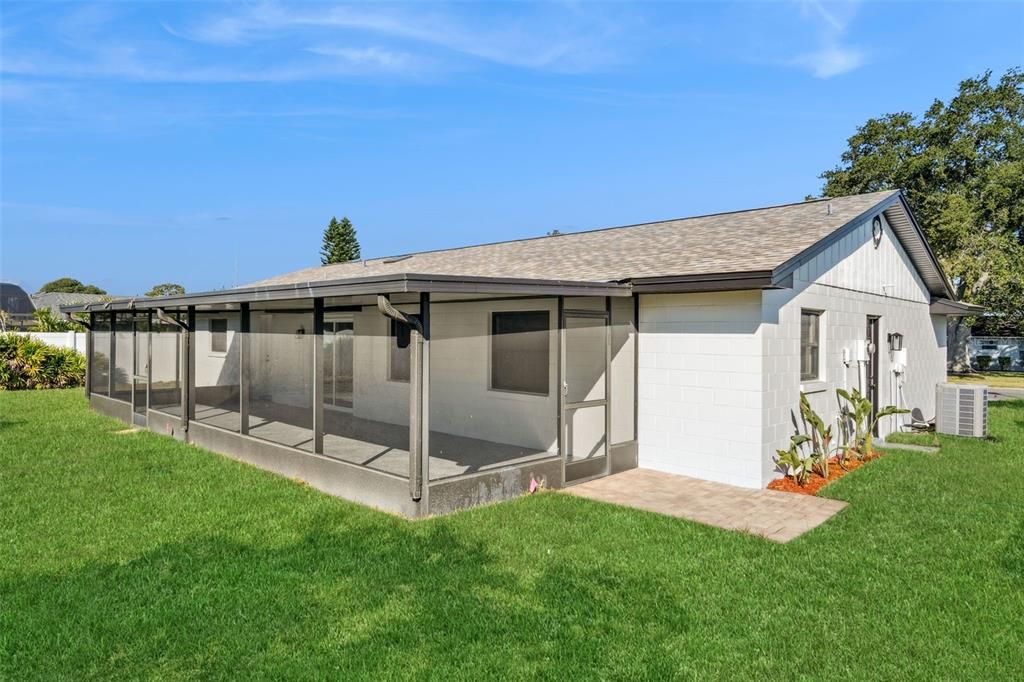 En Venta: $465,000 (3 camas, 2 baños, 1353 Pies cuadrados)