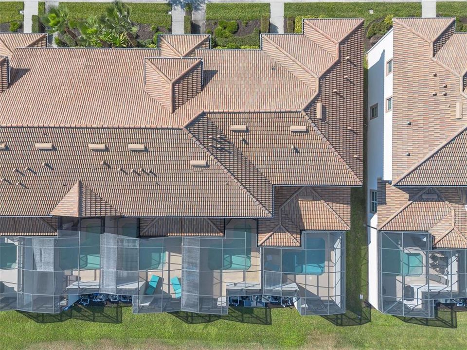 Под контрактом: $345,000 (4 спален, 3 ванн, 1902 Квадратных фут)