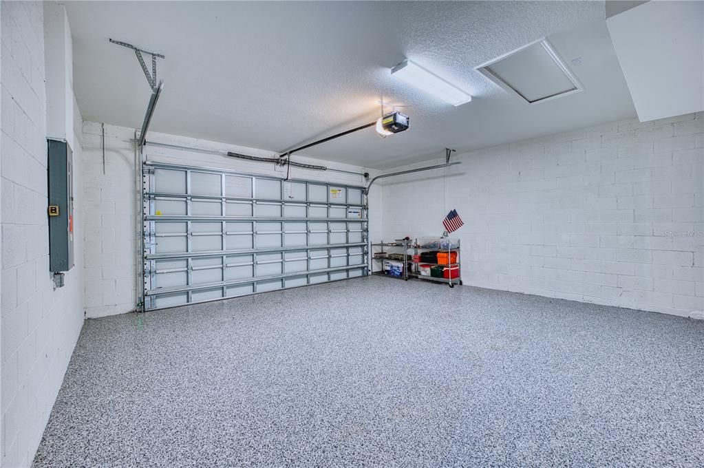 For Sale: $429,000 (2 beds, 2 baths, 1579 Square Feet)