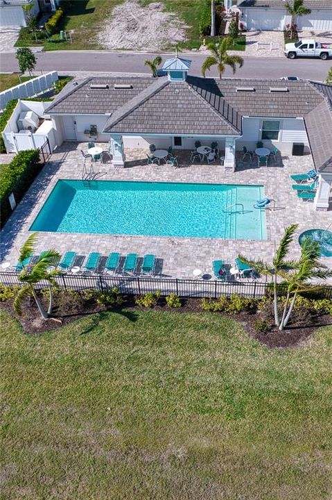 For Sale: $429,000 (2 beds, 2 baths, 1579 Square Feet)