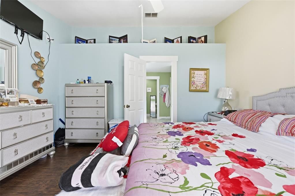 На продажу: $339,900 (3 спален, 2 ванн, 1505 Квадратных фут)