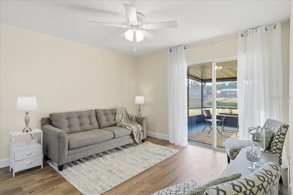 En Venta: $167,000 (2 camas, 1 baños, 795 Pies cuadrados)