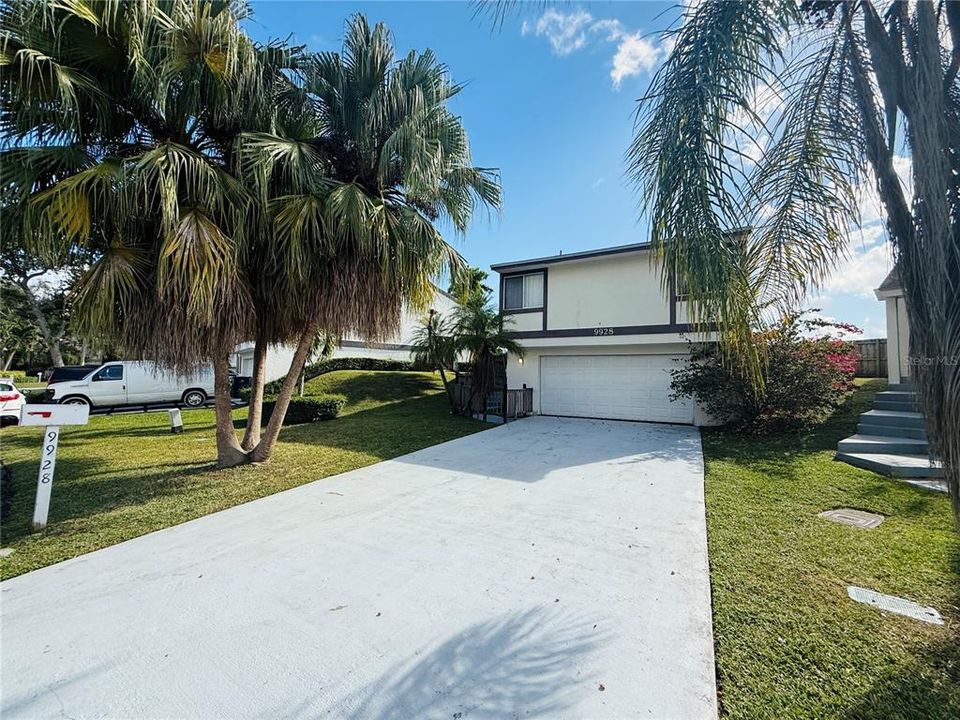 На продажу: $469,900 (2 спален, 2 ванн, 1425 Квадратных фут)