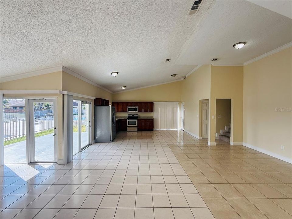 На продажу: $469,900 (2 спален, 2 ванн, 1425 Квадратных фут)