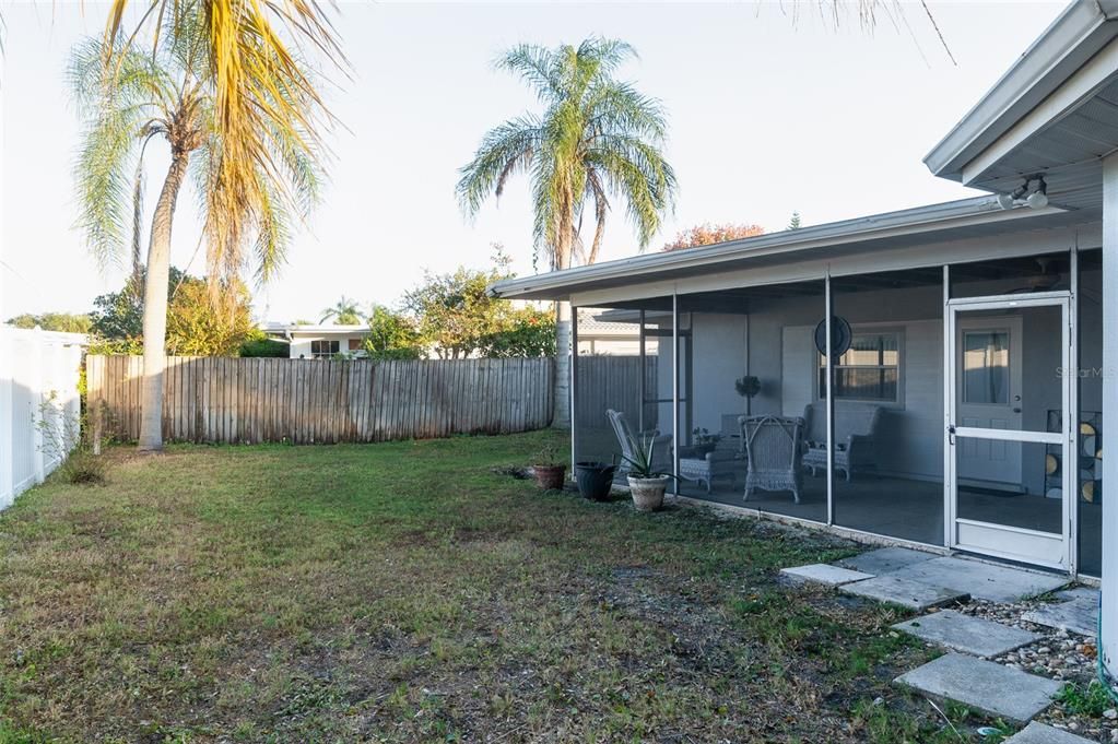 En Venta: $535,000 (4 camas, 2 baños, 1970 Pies cuadrados)