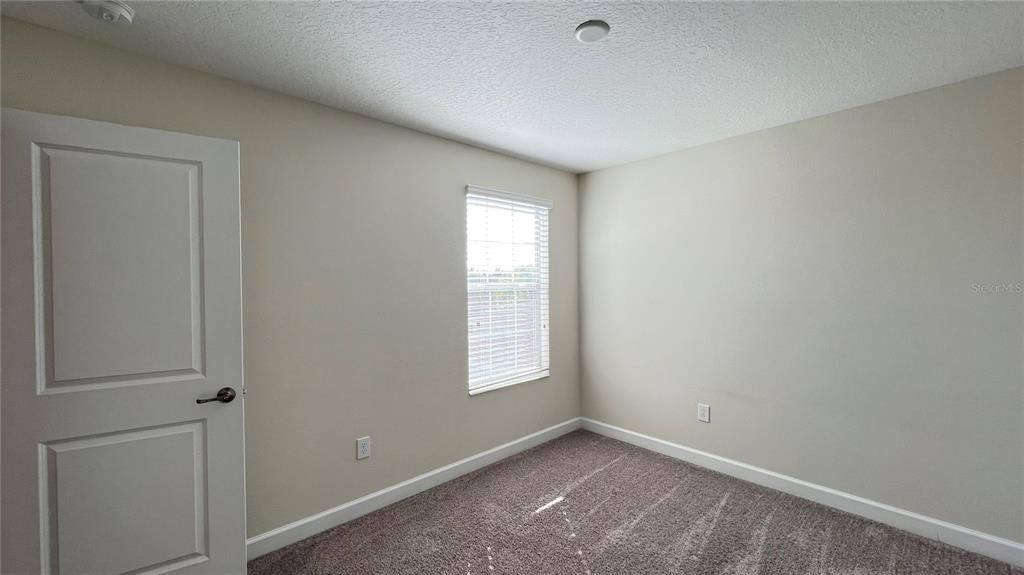 For Rent: $3,100 (4 beds, 3 baths, 2573 Square Feet)