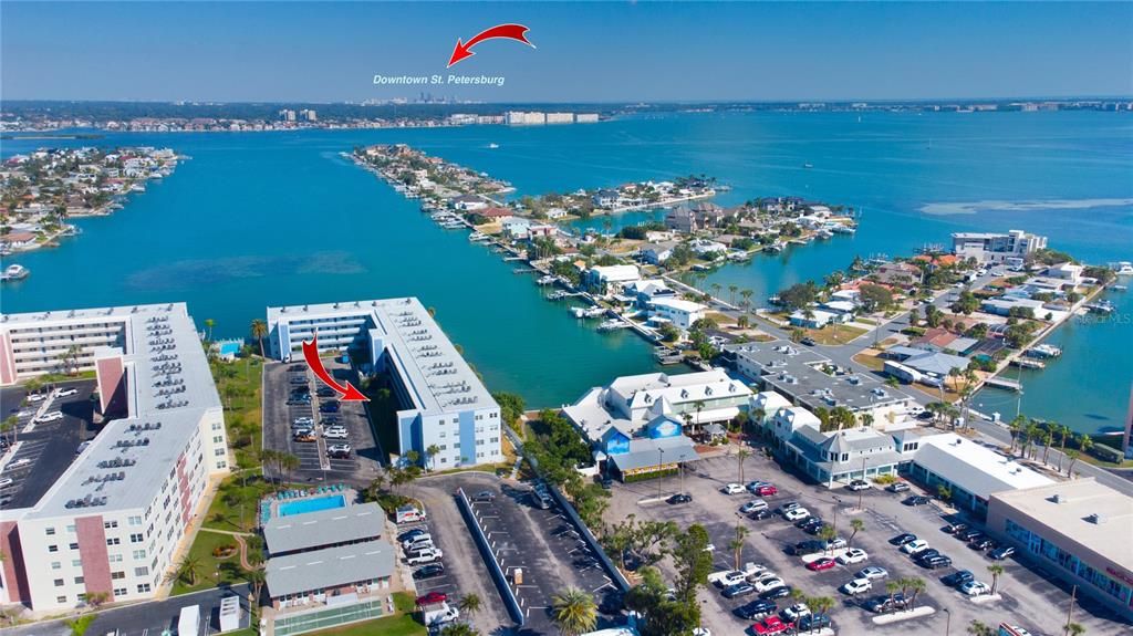 For Sale: $335,000 (2 beds, 2 baths, 1350 Square Feet)