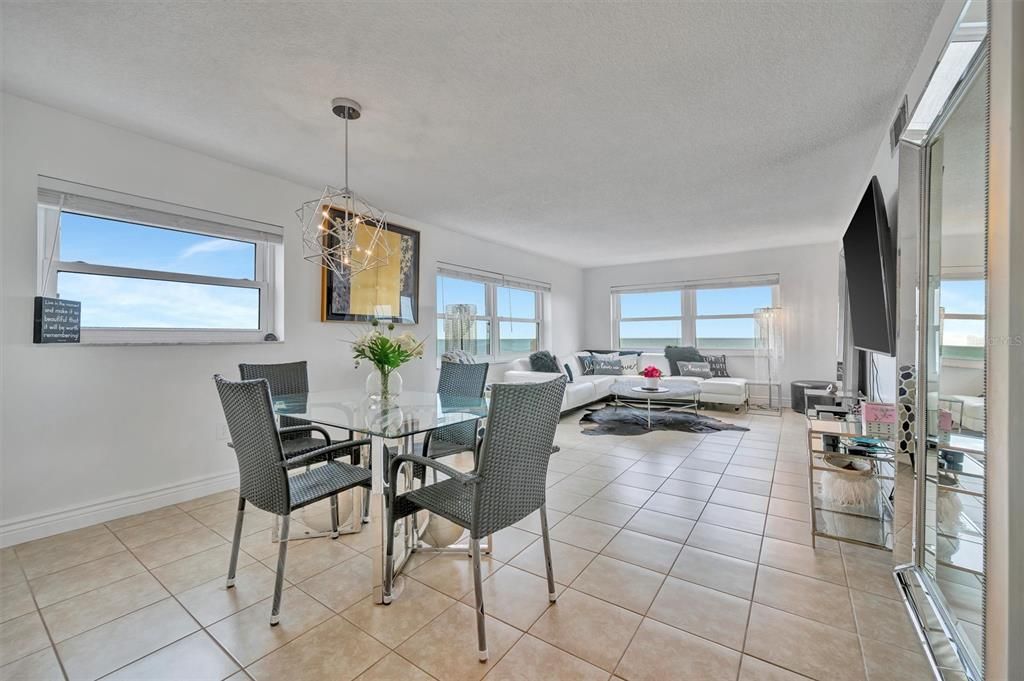 For Rent: $6,000 (2 beds, 2 baths, 1094 Square Feet)