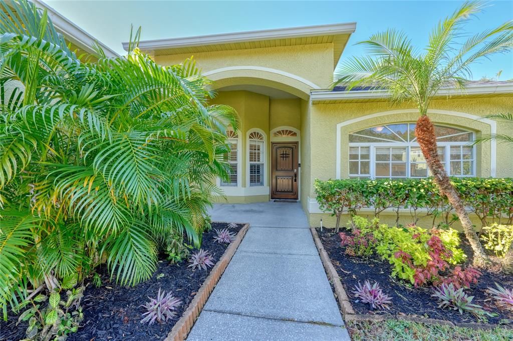 待售: $515,000 (4 贝兹, 2 浴室, 1622 平方英尺)