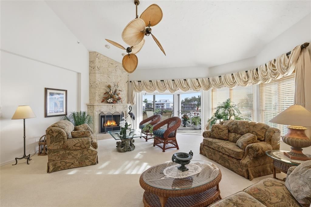 For Sale: $1,195,000 (3 beds, 3 baths, 2865 Square Feet)