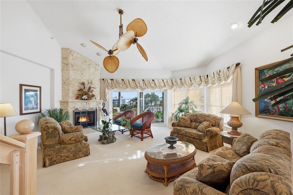 For Sale: $1,195,000 (3 beds, 3 baths, 2865 Square Feet)