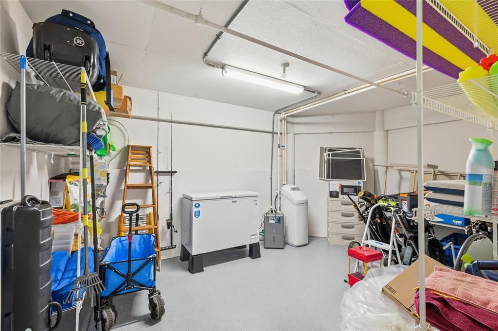 For Sale: $1,195,000 (3 beds, 3 baths, 2865 Square Feet)