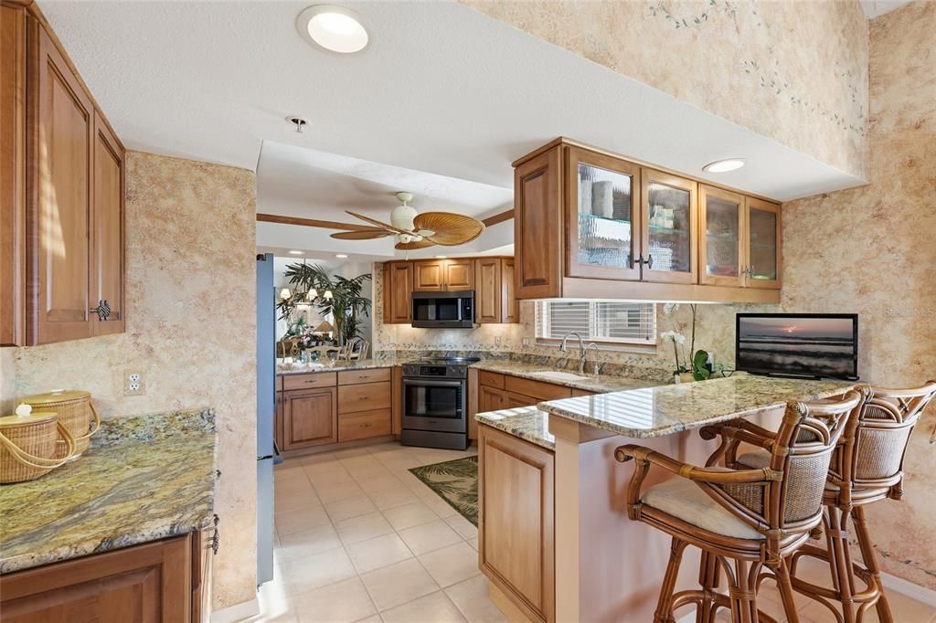 For Sale: $1,195,000 (3 beds, 3 baths, 2865 Square Feet)