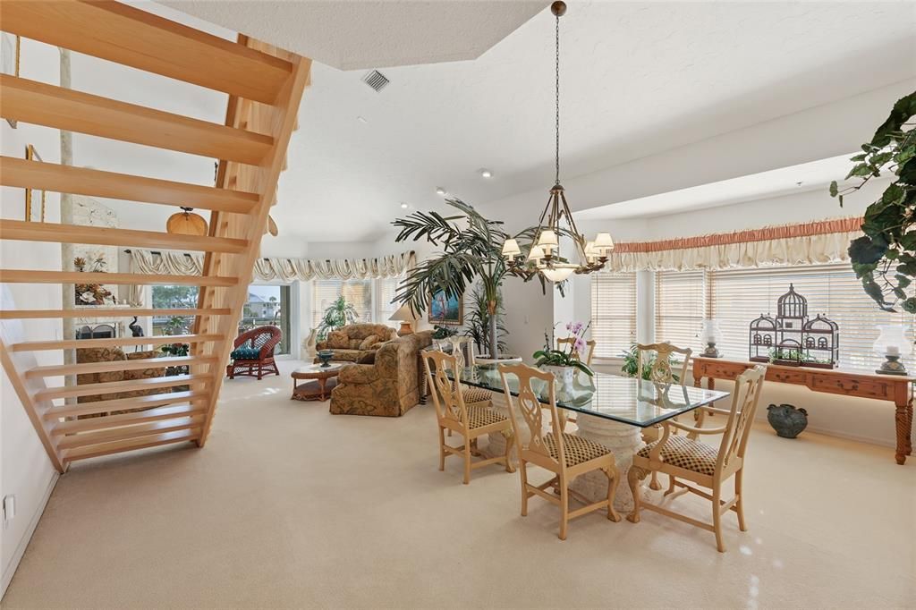 For Sale: $1,195,000 (3 beds, 3 baths, 2865 Square Feet)