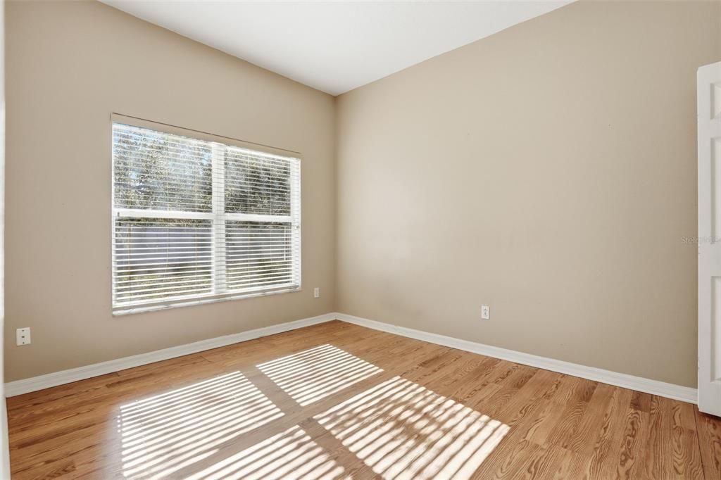 На продажу: $569,000 (5 спален, 3 ванн, 2585 Квадратных фут)