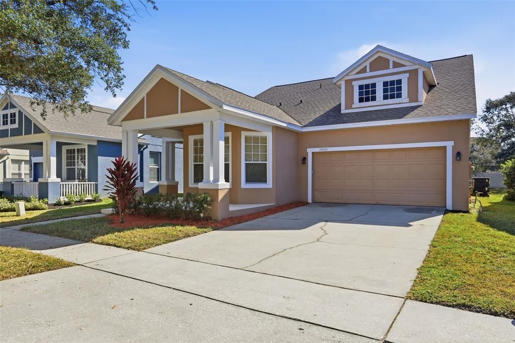 На продажу: $569,000 (5 спален, 3 ванн, 2585 Квадратных фут)