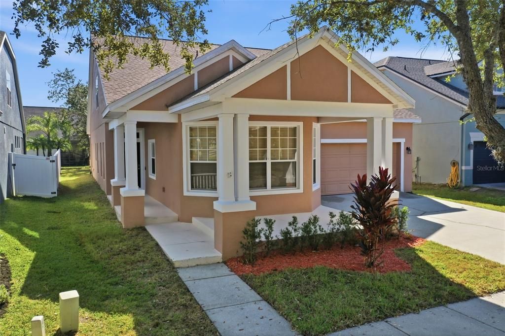 На продажу: $569,000 (5 спален, 3 ванн, 2585 Квадратных фут)