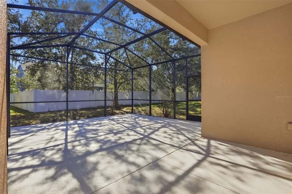 На продажу: $569,000 (5 спален, 3 ванн, 2585 Квадратных фут)