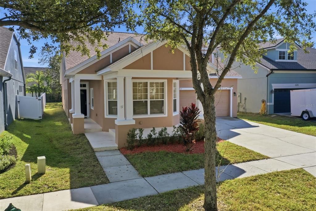 На продажу: $569,000 (5 спален, 3 ванн, 2585 Квадратных фут)