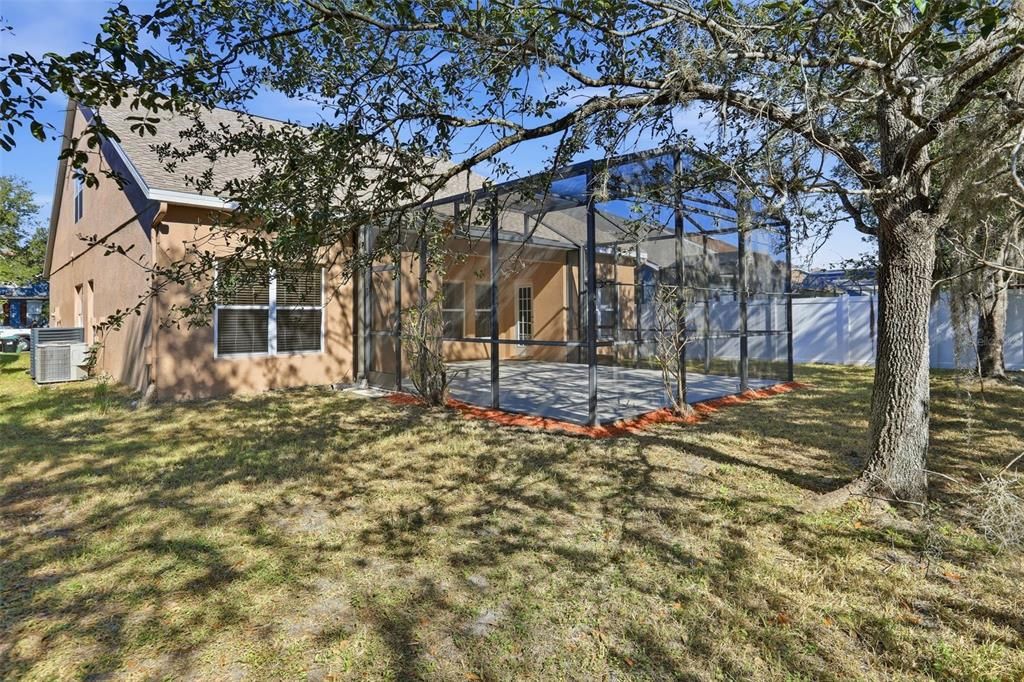 На продажу: $569,000 (5 спален, 3 ванн, 2585 Квадратных фут)