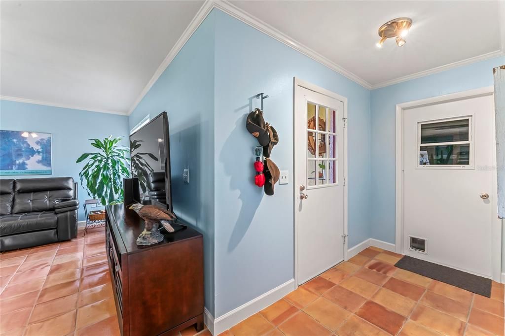 待售: $350,000 (3 贝兹, 2 浴室, 1272 平方英尺)