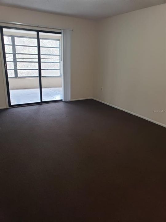 For Rent: $1,425 (2 beds, 2 baths, 990 Square Feet)