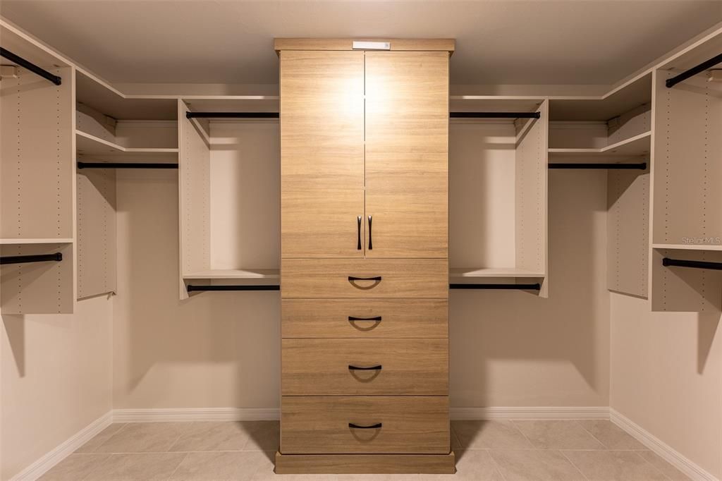 En Renta: $2,500 (3 camas, 2 baños, 1560 Pies cuadrados)