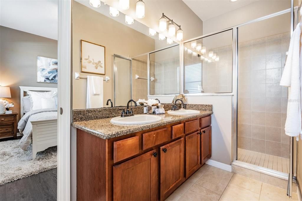 待售: $365,000 (3 贝兹, 2 浴室, 1530 平方英尺)