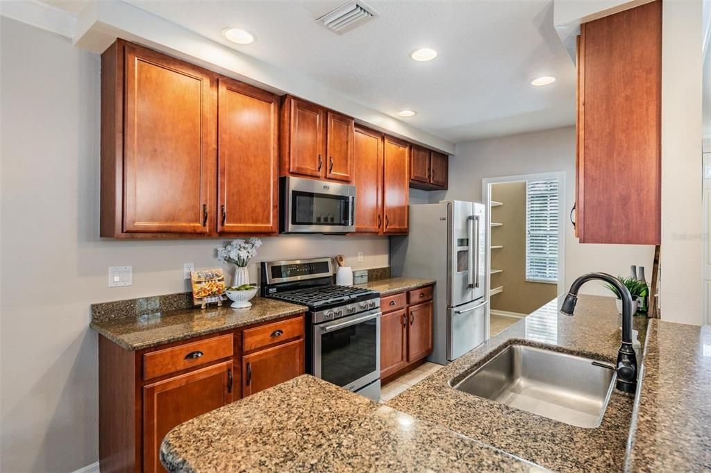 待售: $365,000 (3 贝兹, 2 浴室, 1530 平方英尺)