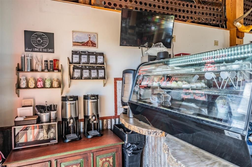 待售: $365,000 (3 贝兹, 2 浴室, 1530 平方英尺)