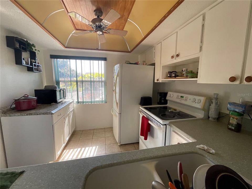 For Sale: $145,000 (2 beds, 2 baths, 1114 Square Feet)