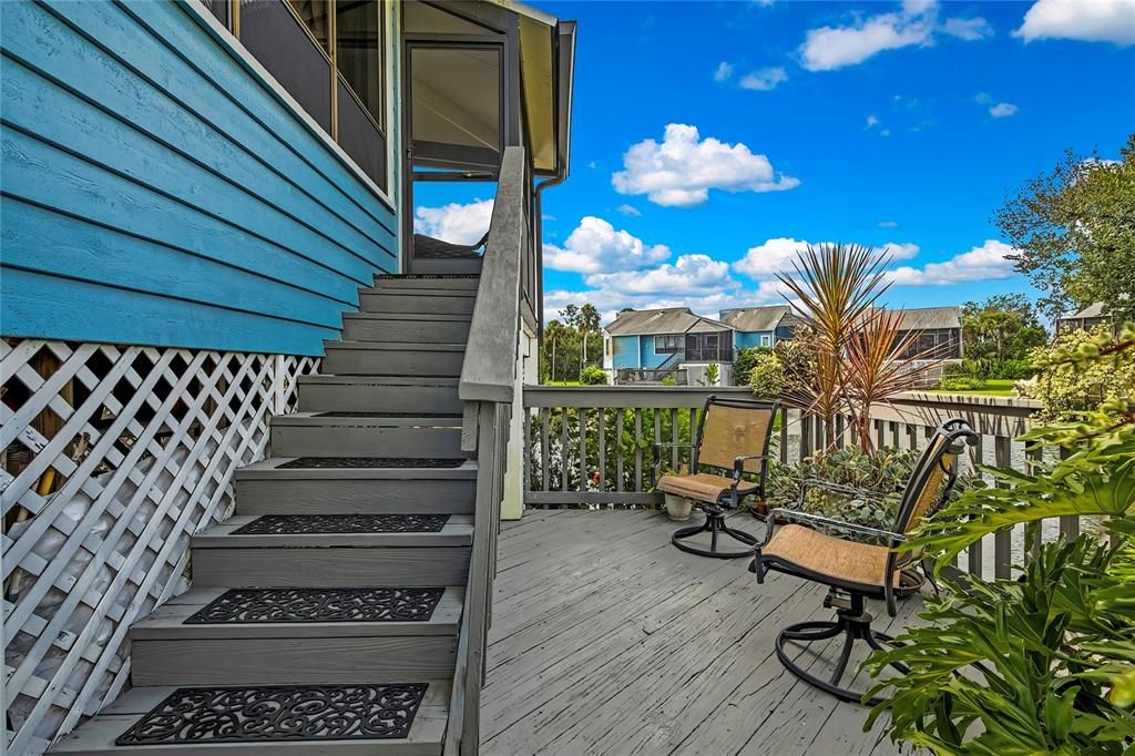 For Sale: $385,000 (2 beds, 2 baths, 1325 Square Feet)