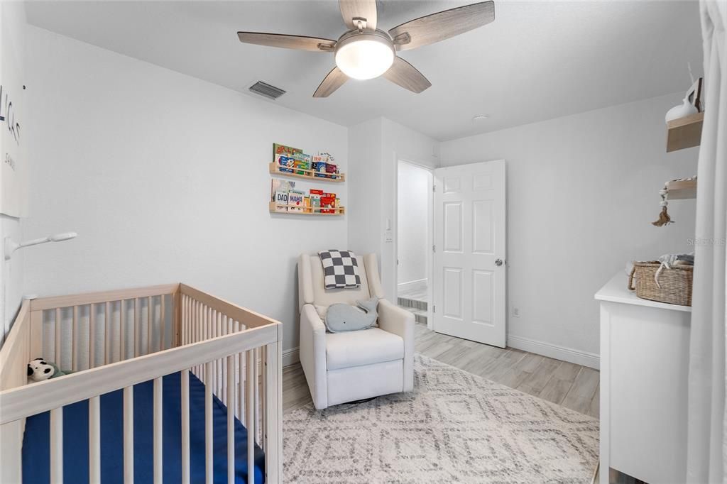 合同活跃: $365,000 (4 贝兹, 3 浴室, 1488 平方英尺)