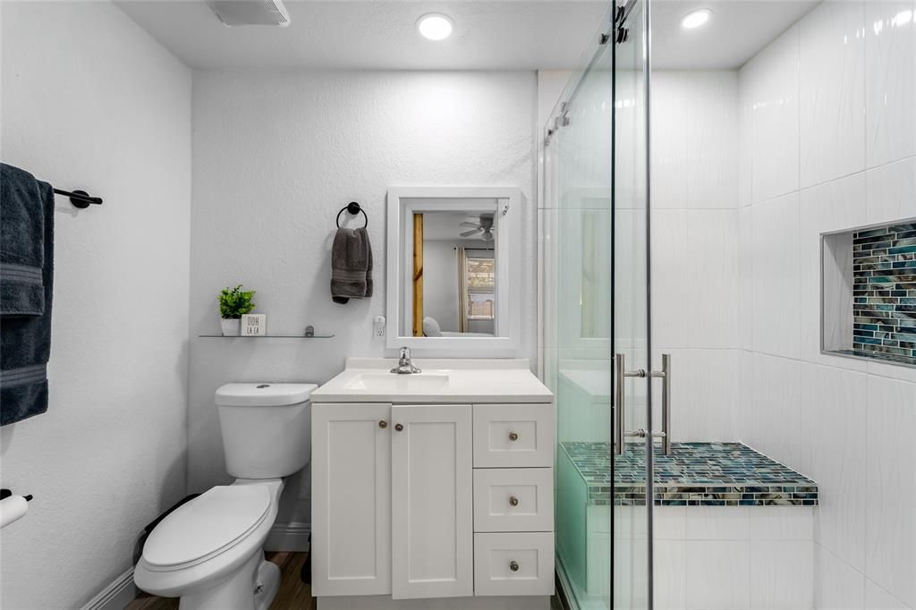 合同活跃: $365,000 (4 贝兹, 3 浴室, 1488 平方英尺)