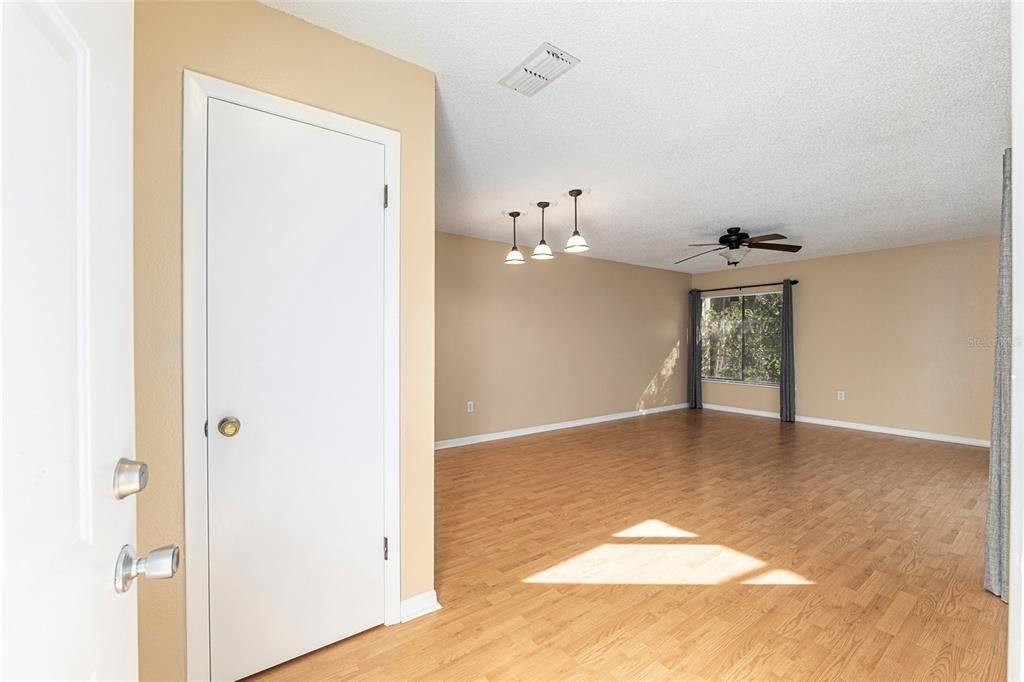 For Rent: $1,750 (2 beds, 2 baths, 1235 Square Feet)