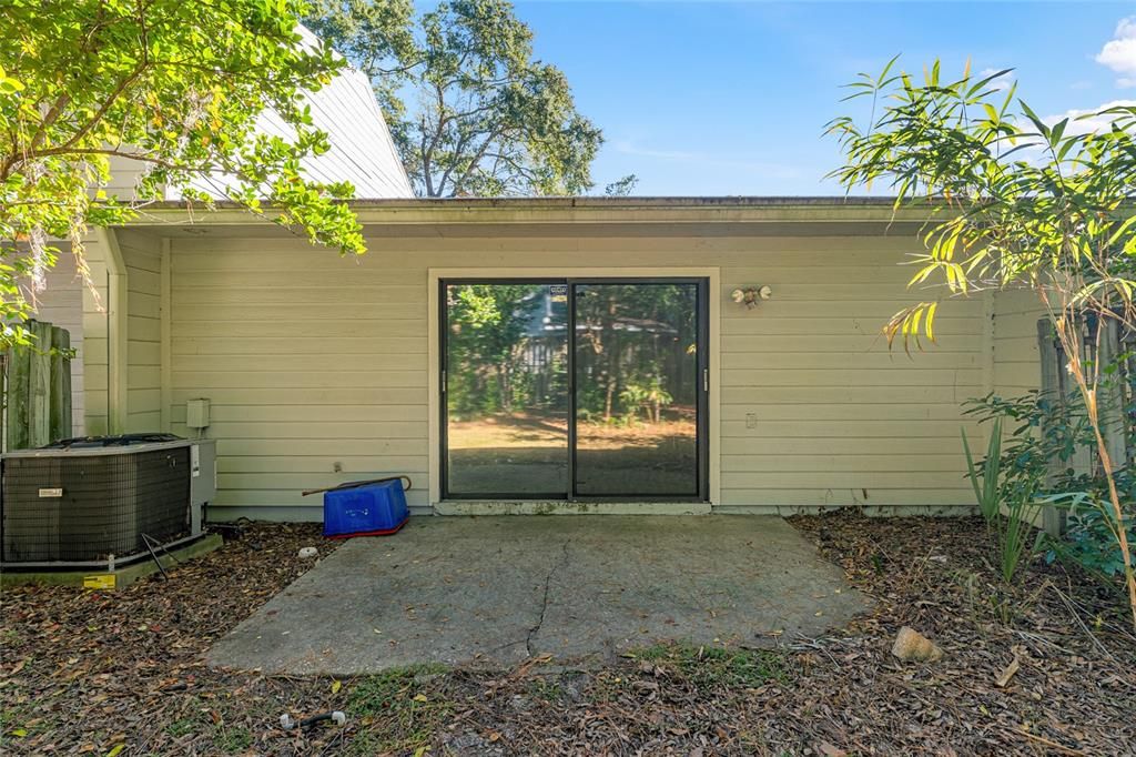 For Rent: $1,750 (2 beds, 2 baths, 1235 Square Feet)